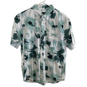 Club Monaco short sleeve shirt